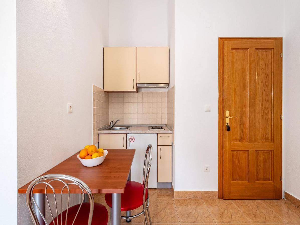Apartments Prkacin Starigrad Paklenica Εξωτερικό φωτογραφία