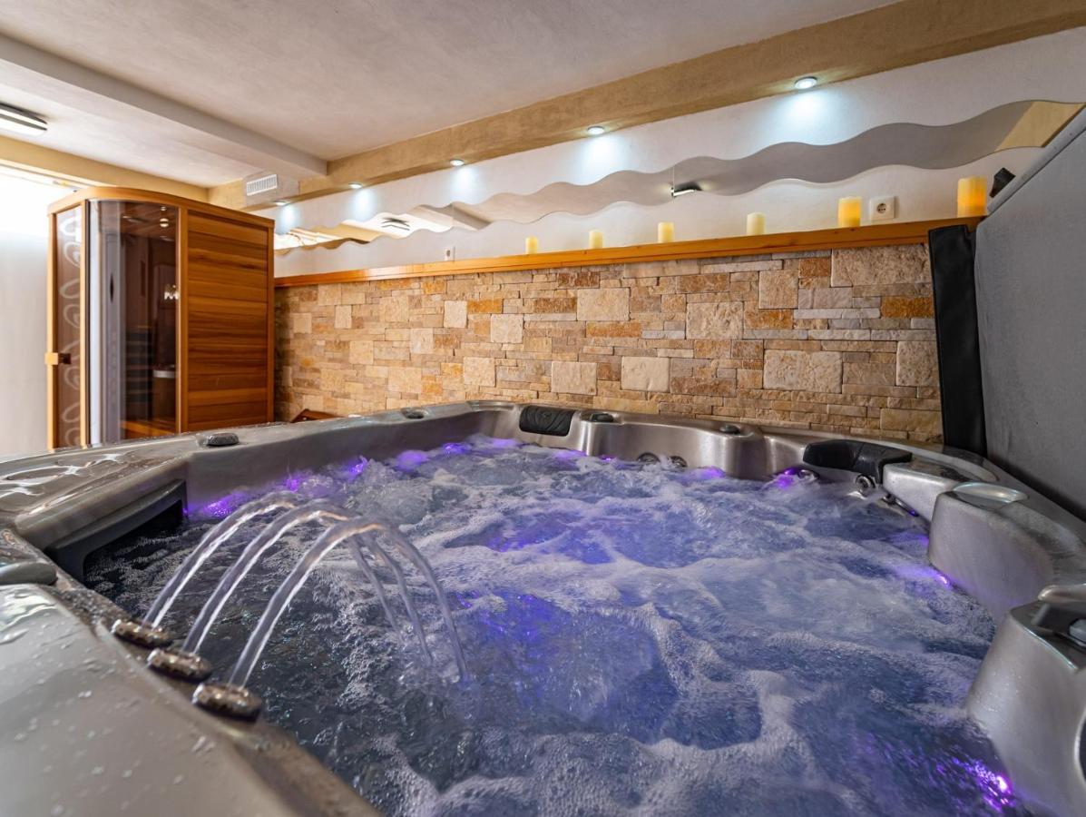 Apartments Prkacin Starigrad Paklenica Εξωτερικό φωτογραφία