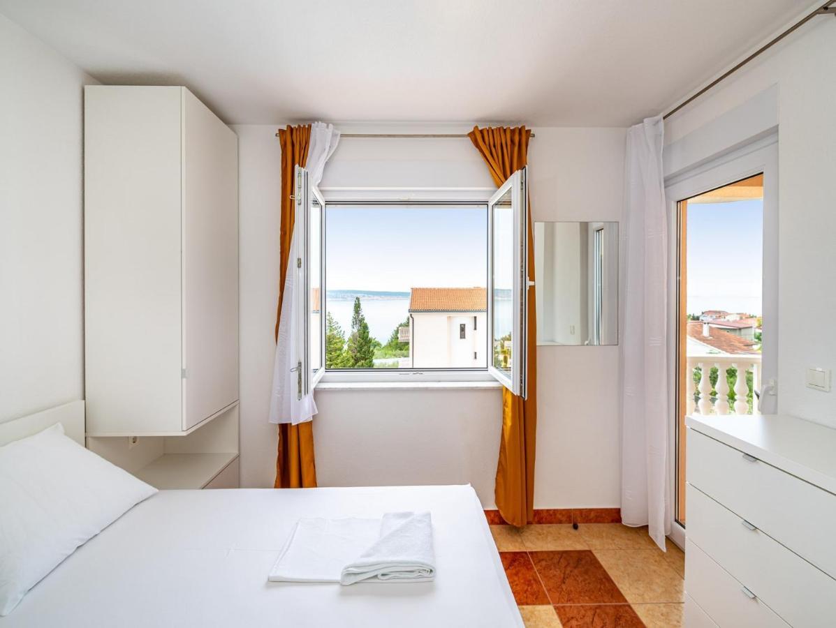 Apartments Prkacin Starigrad Paklenica Εξωτερικό φωτογραφία